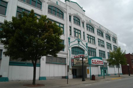 Lloyds Theatre - Recent Pic (newer photo)